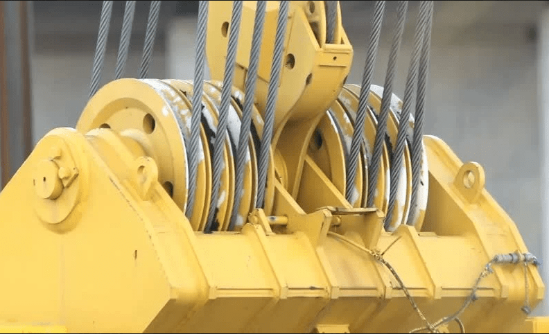 Failure causes of crane pulley