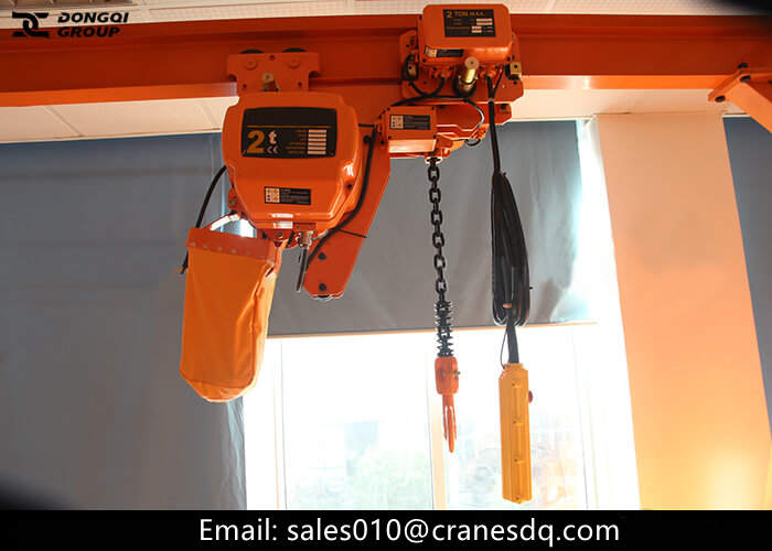 Low headroom electric chain hoist in the Philippines