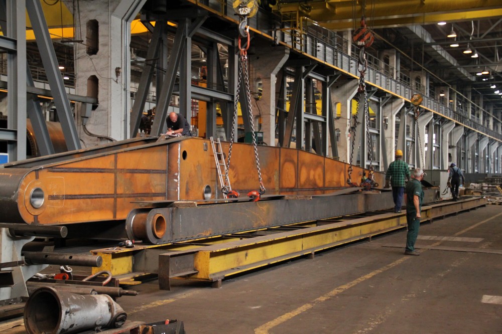 overhead cranes in Poland