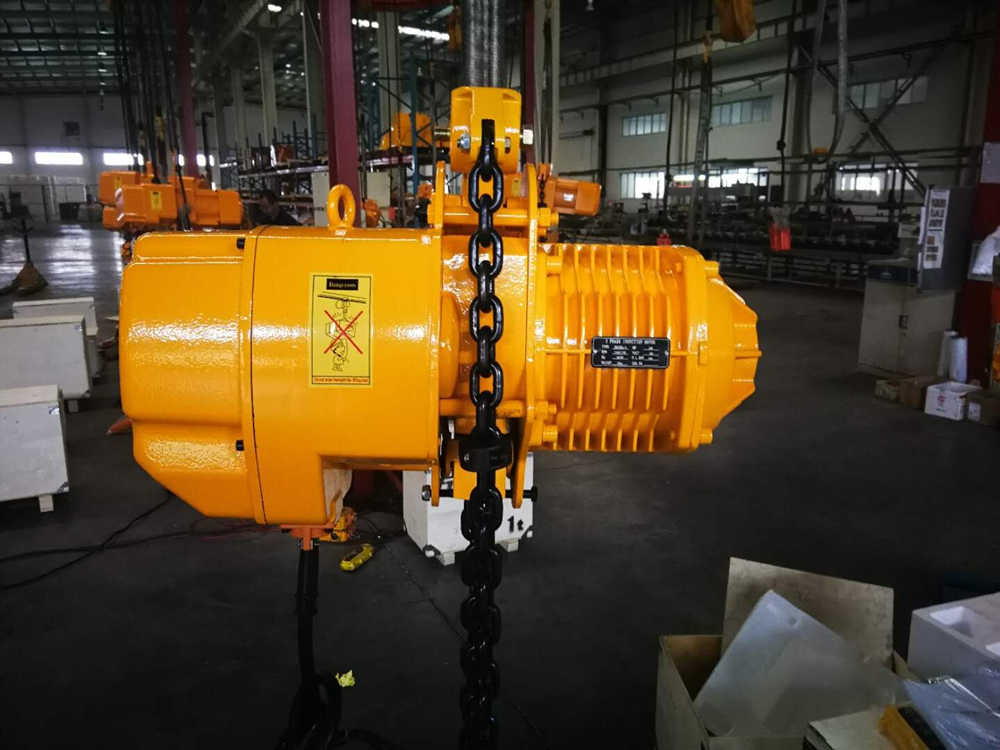 2 ton electric chain hoist side