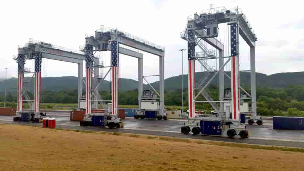 Motherwell-Bridge-Industries-Wins-Crane-Assembly-Contracts-At-Global-Container-Terminals