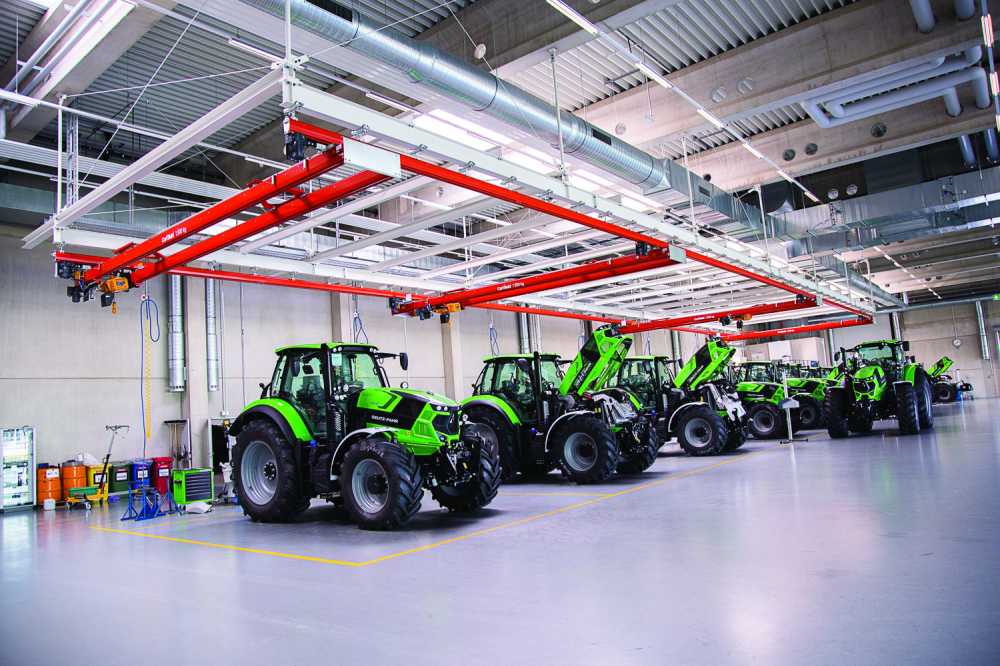 Light crane system installed at German tractor factory