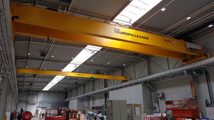 overhead cranes