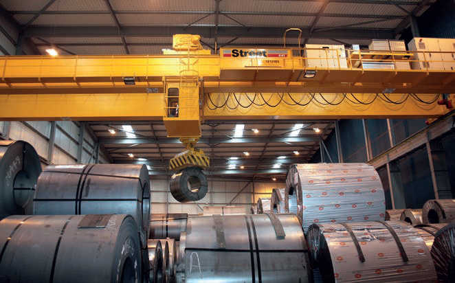 A double girder overhead crane for Umicore Building Products France. It has an open winch crab (3)