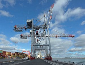 Liebherr will supply one rail-mounted gantry crane and a ship-to-shore crane to Termont Montreal in Canada.