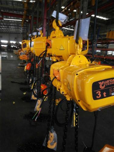 3-tons-electric-chain-hoist-1