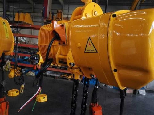 3-tons-electric-chain-hoist-side-1