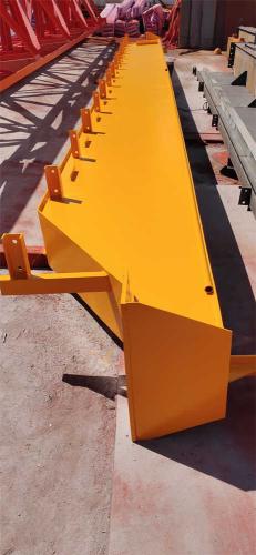 After-painting-the-main-beam-of-overhead-crane